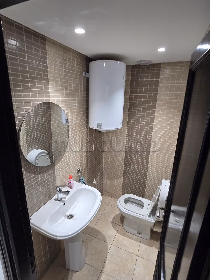 Flat for rent in Maârif Extension. 3 comfortable rooms. Well decorated
