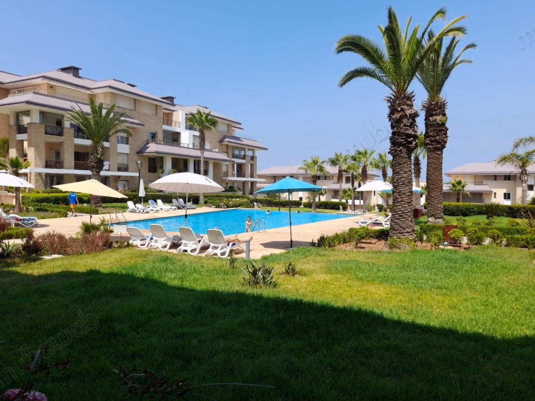 Venta de bonito apartamento en la PLAYA DE LAS NACIONES