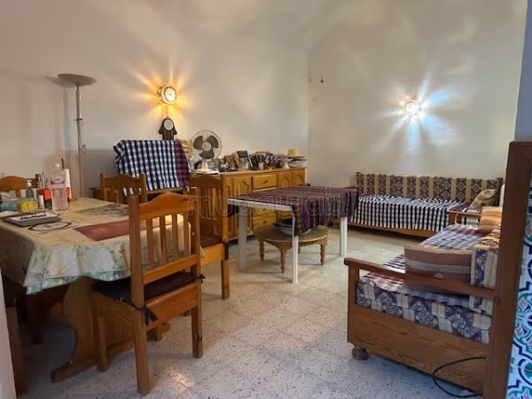 Très Jolie Maison dans Résidence protégée