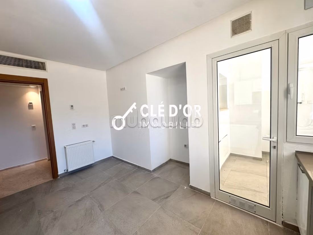Appartamento S3 con piscina in affitto a Gammarth