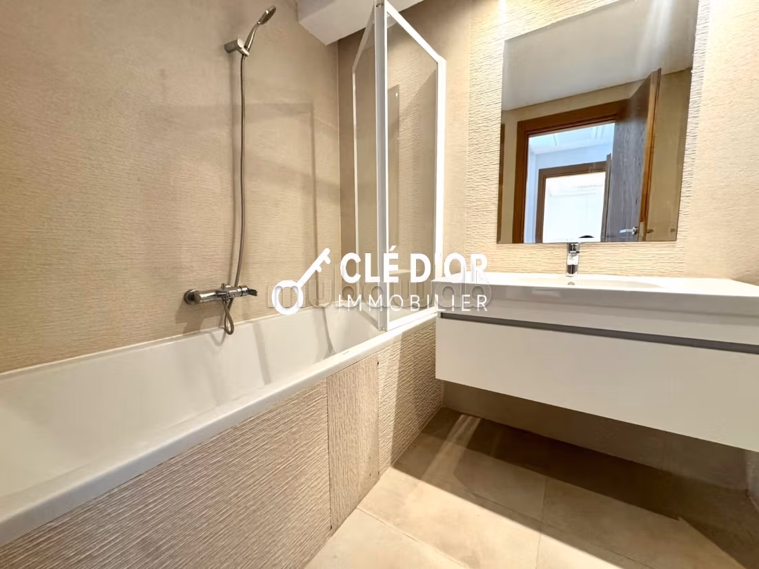 Appartamento S3 con piscina in affitto a Gammarth
