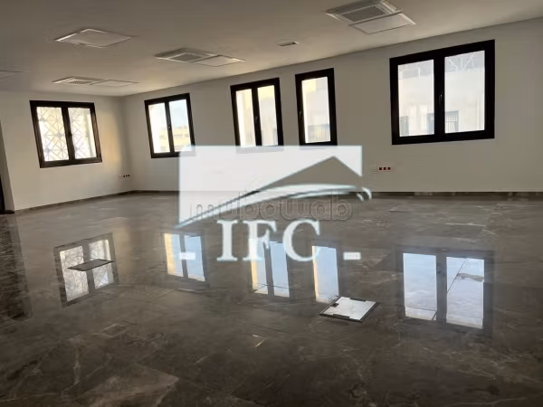 Deux Etage à louer 540m² Lac 3– IFCL335