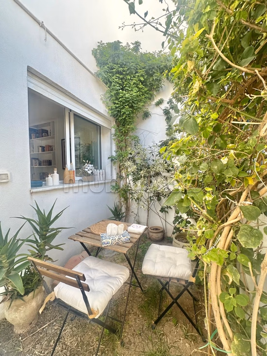 A louer S1 meublé avec terrasse à Sidi Bou Saïd