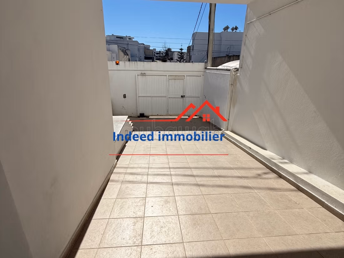 Villa à vendre – El Manar 1