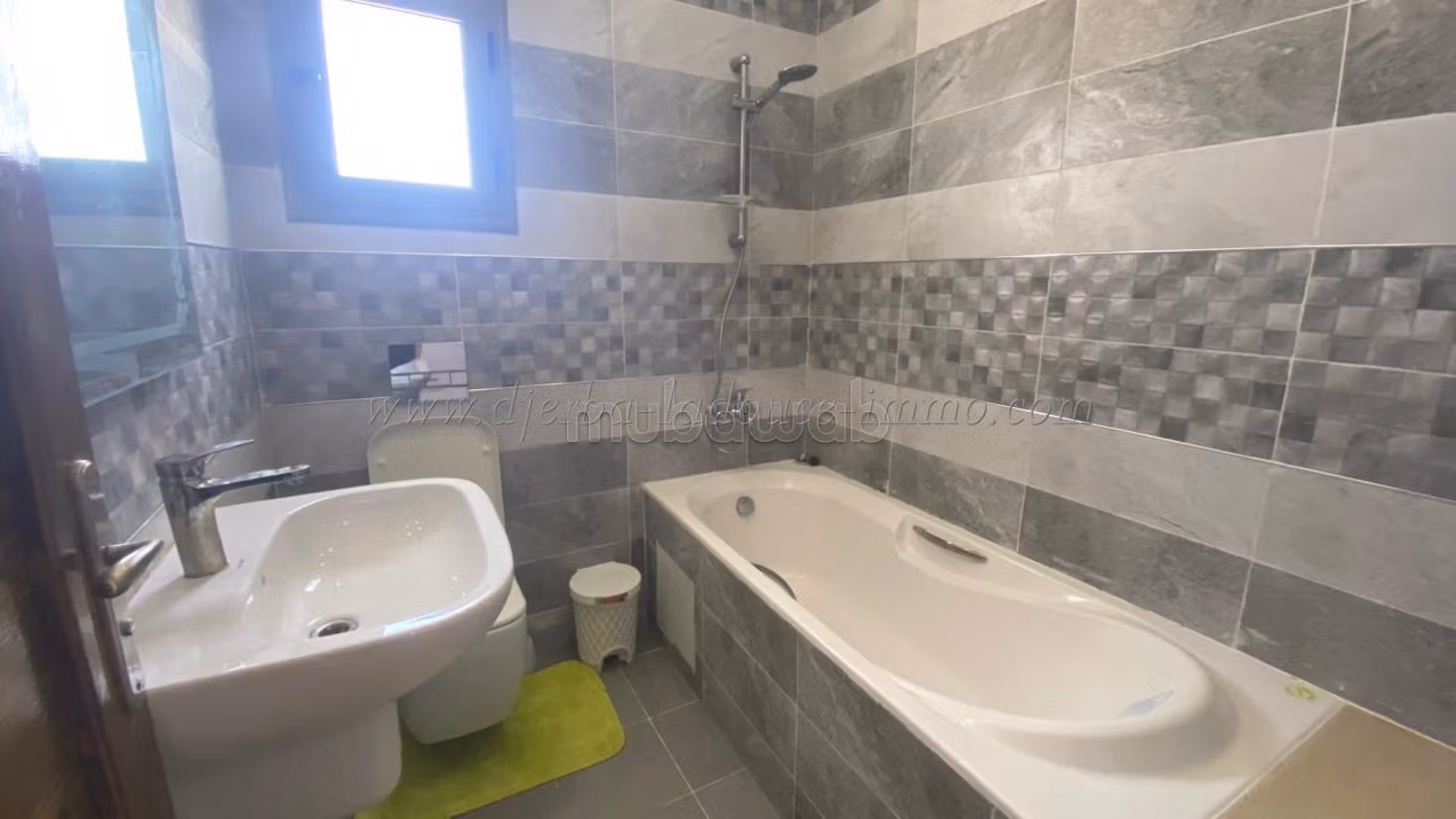 Affitto annuale – Casa S3 a Tezdaine