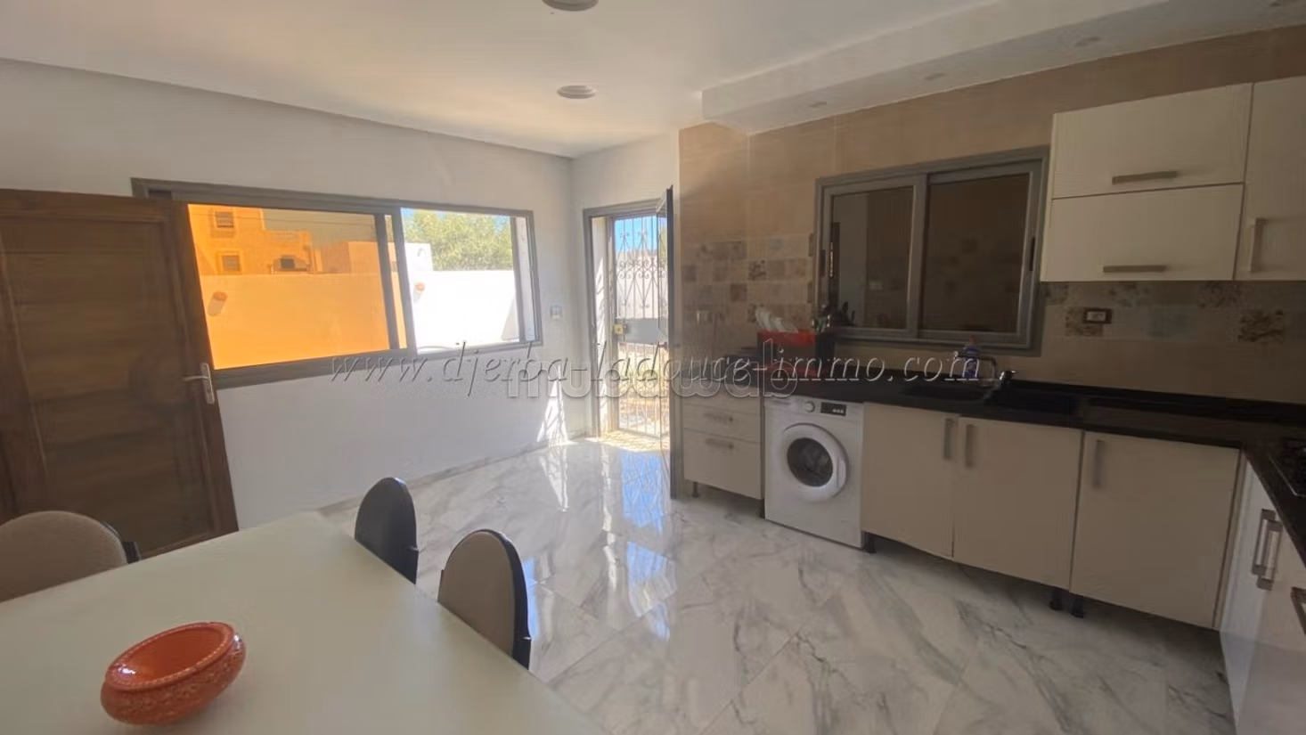 Affitto annuale – Casa S3 a Tezdaine