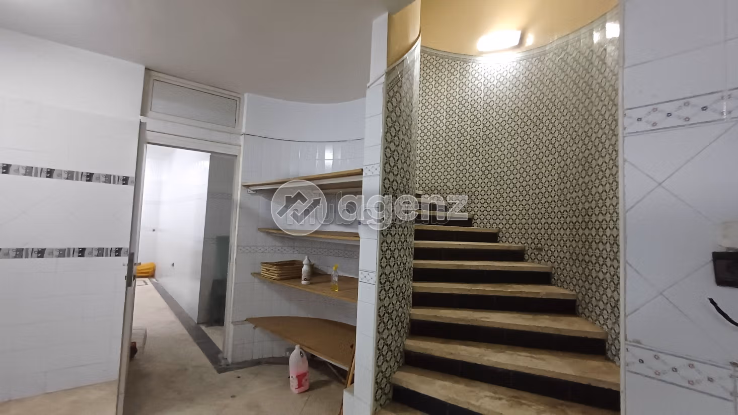 Comercio en venta 217 m² Laymoune Casablanca