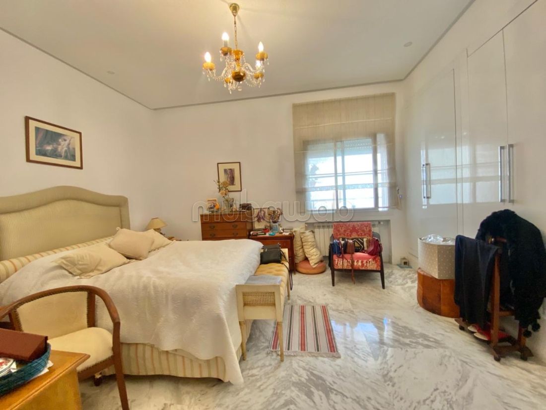 A vendre appartement S3 à la Soukra