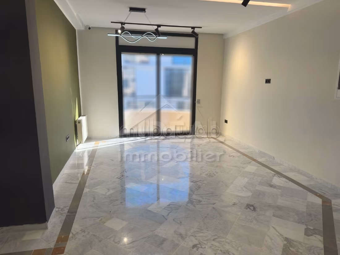 ÀL Bureau de 150m² – Lac 1