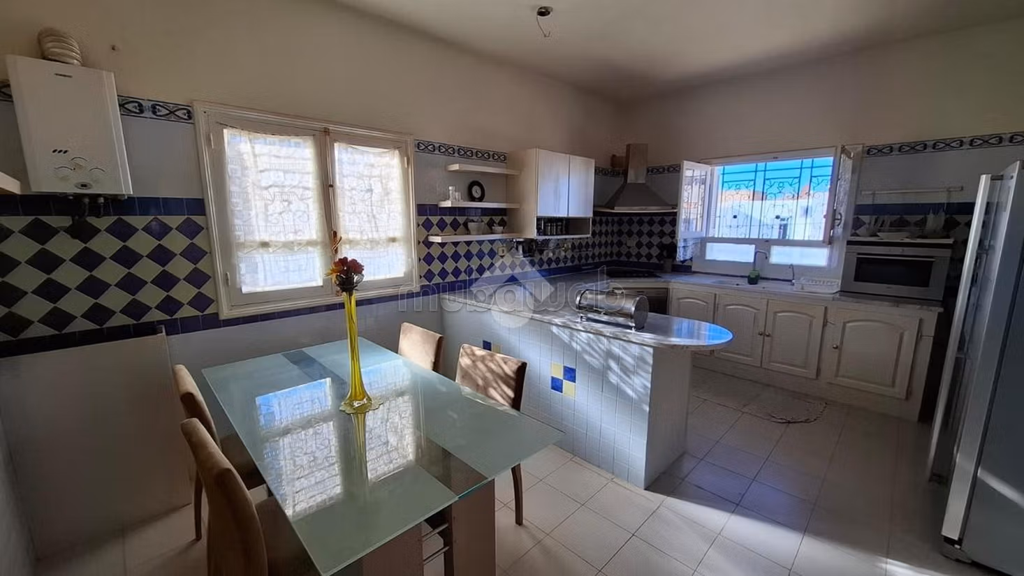 Un étage de villa destiner pour la vente