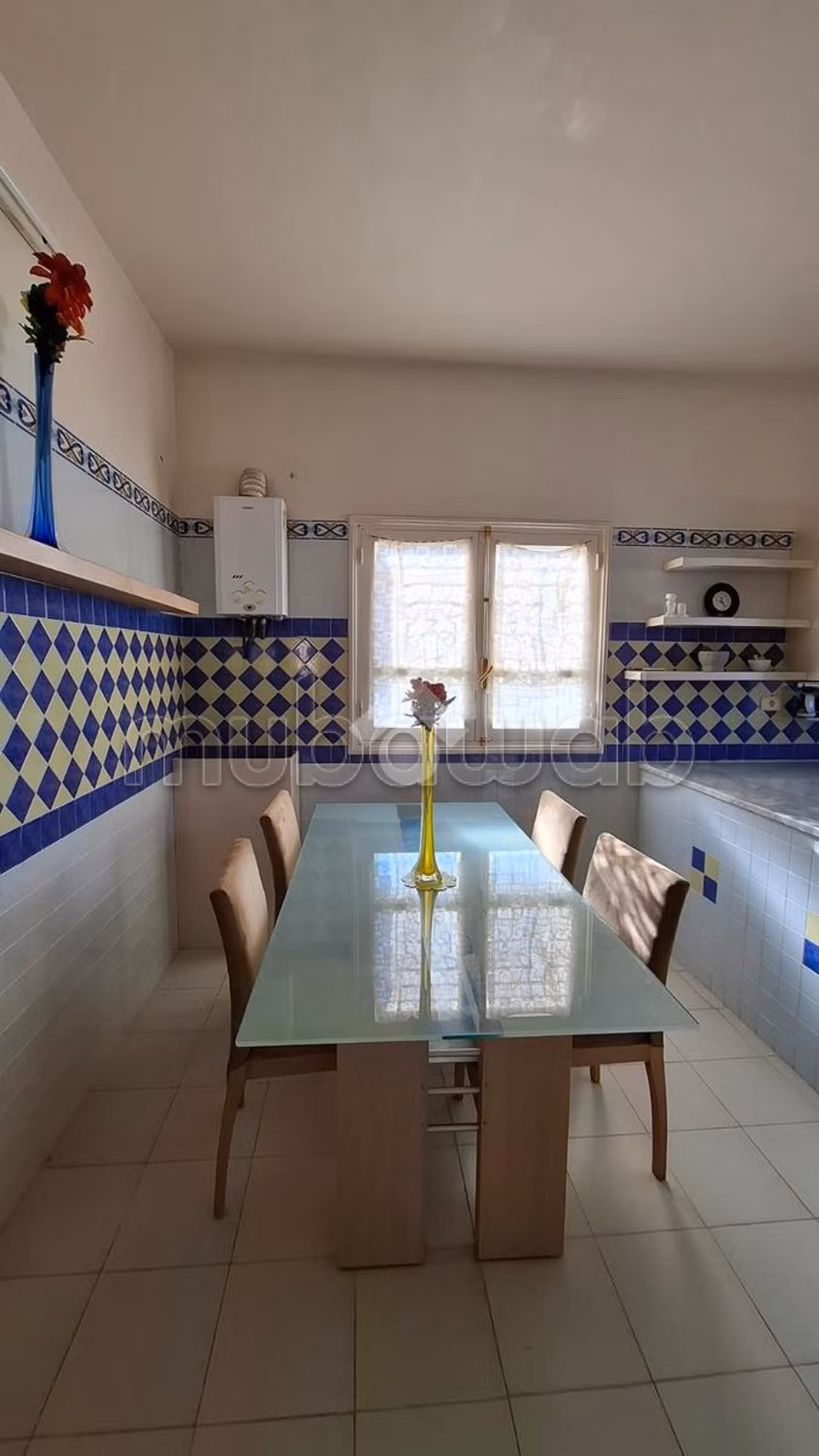 Un étage de villa destiner pour la vente
