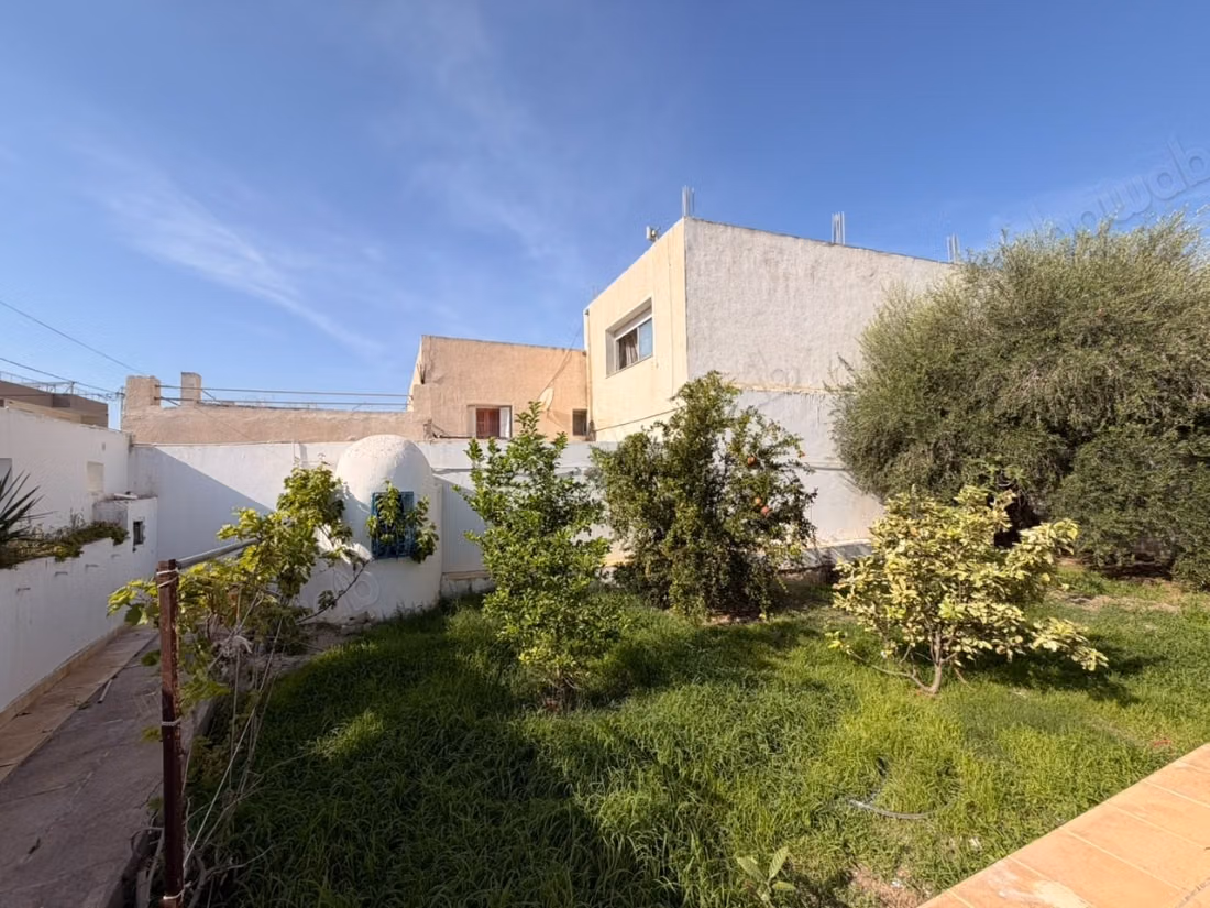 Arabesque House S3 for sale in Cité Riadh Kélibia