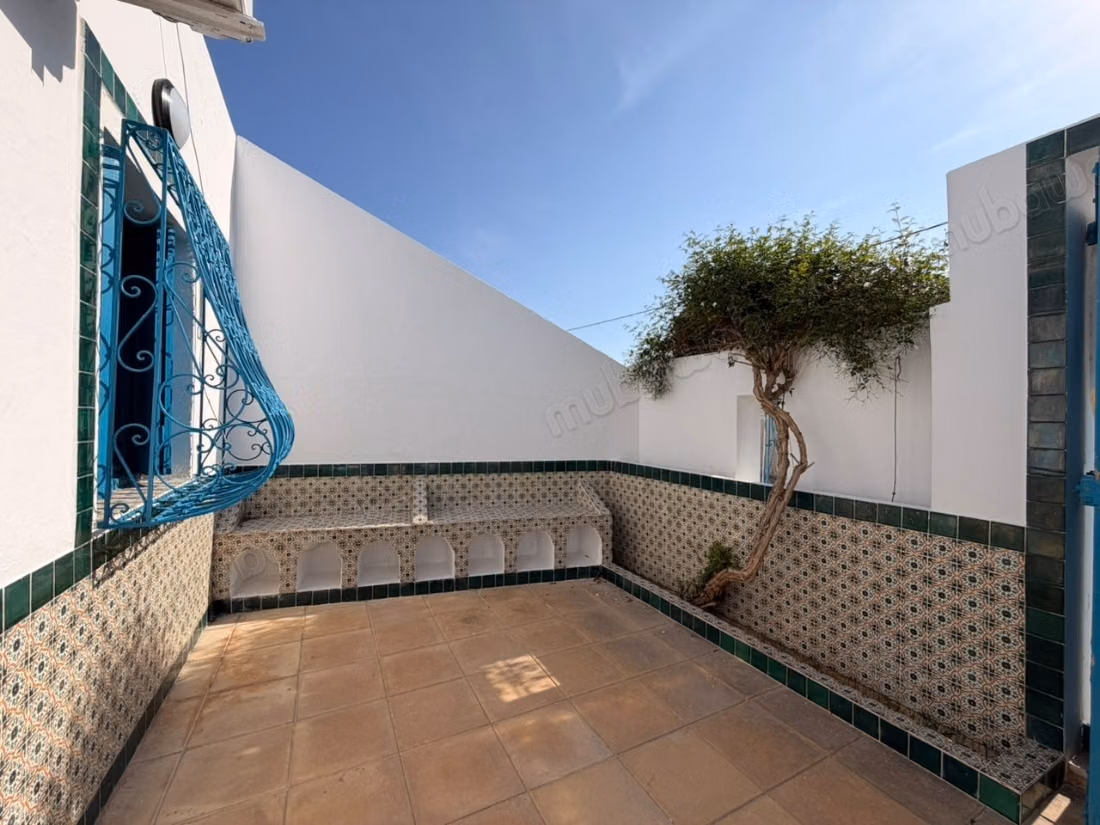 Arabesque House S3 for sale in Cité Riadh Kélibia