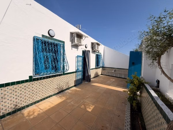 Arabesque House S3 for sale in Cité Riadh Kélibia