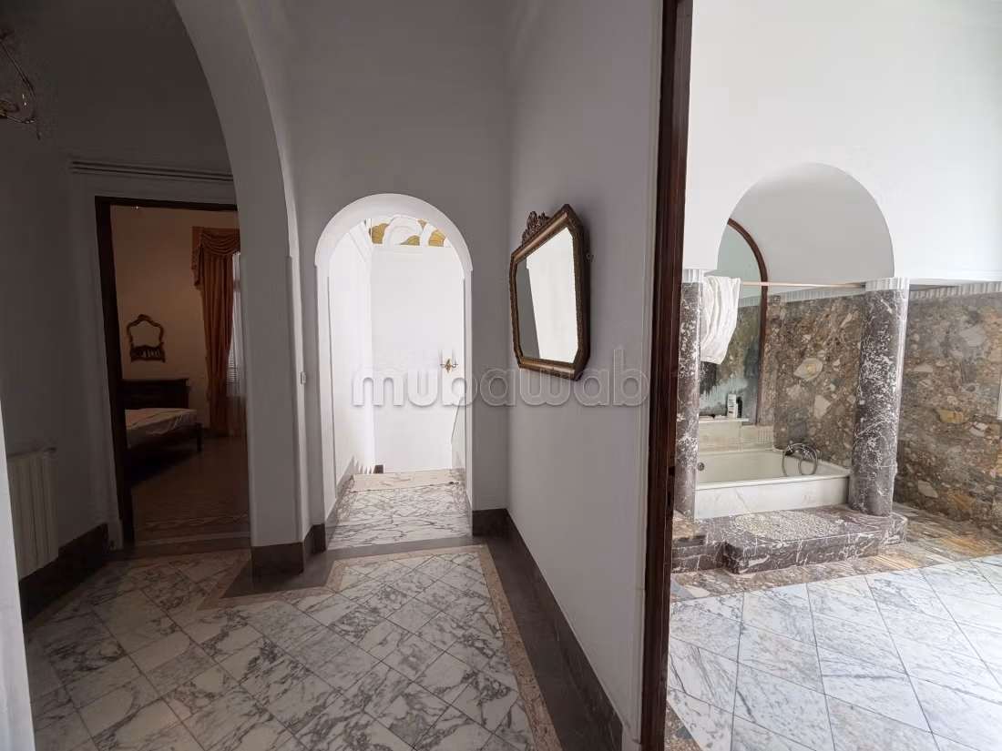 A vendre une villa au Belvedère