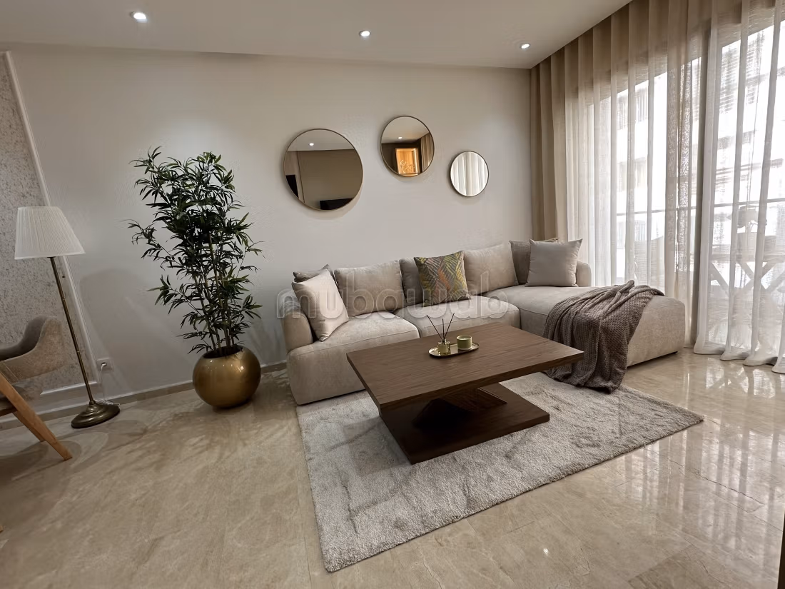 Studio Bourgogne 51m² neuf meublé 
Balcon 
Parking