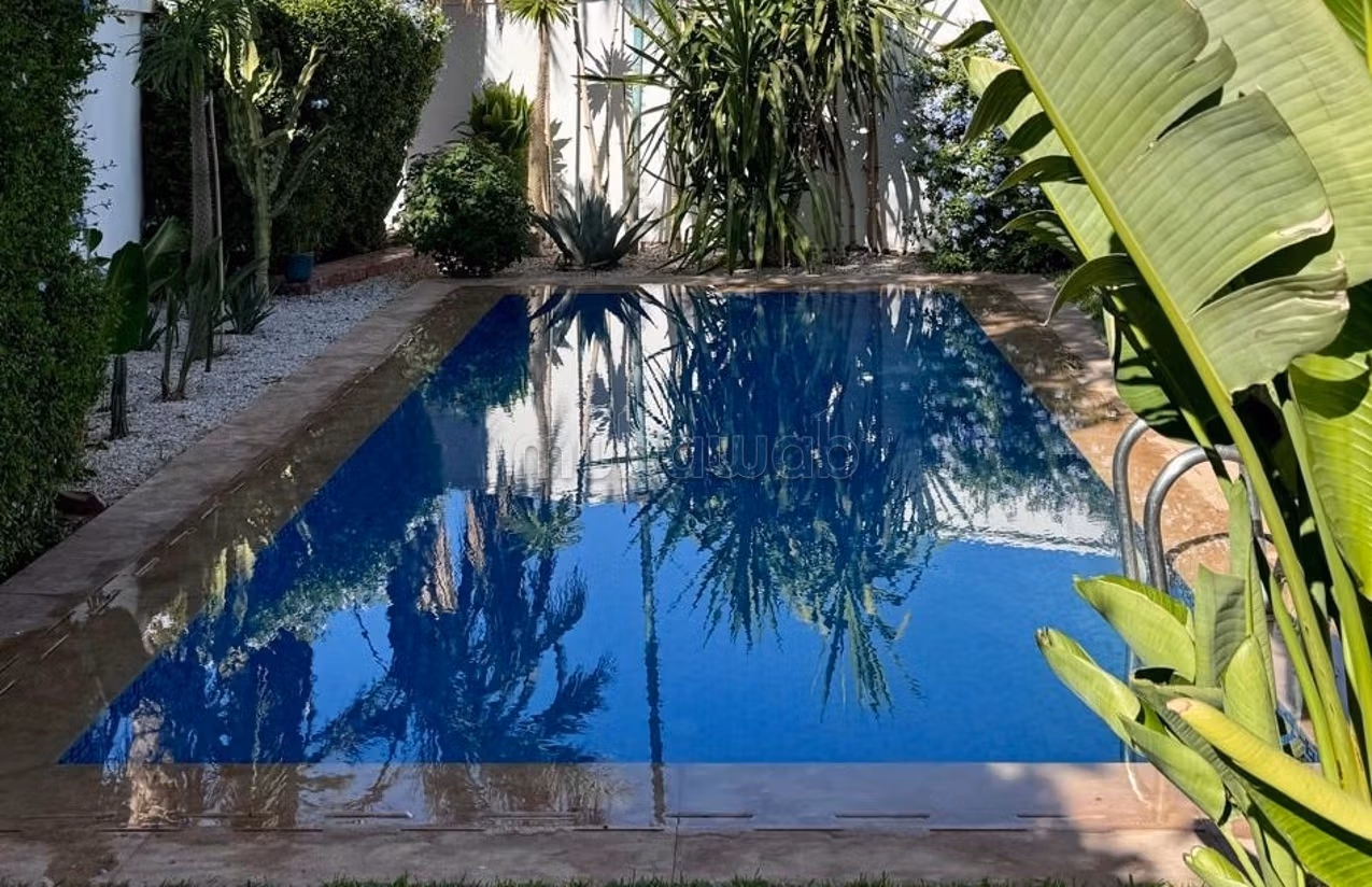 Villa arredata 4 camere piscina Targa vicino a Quick