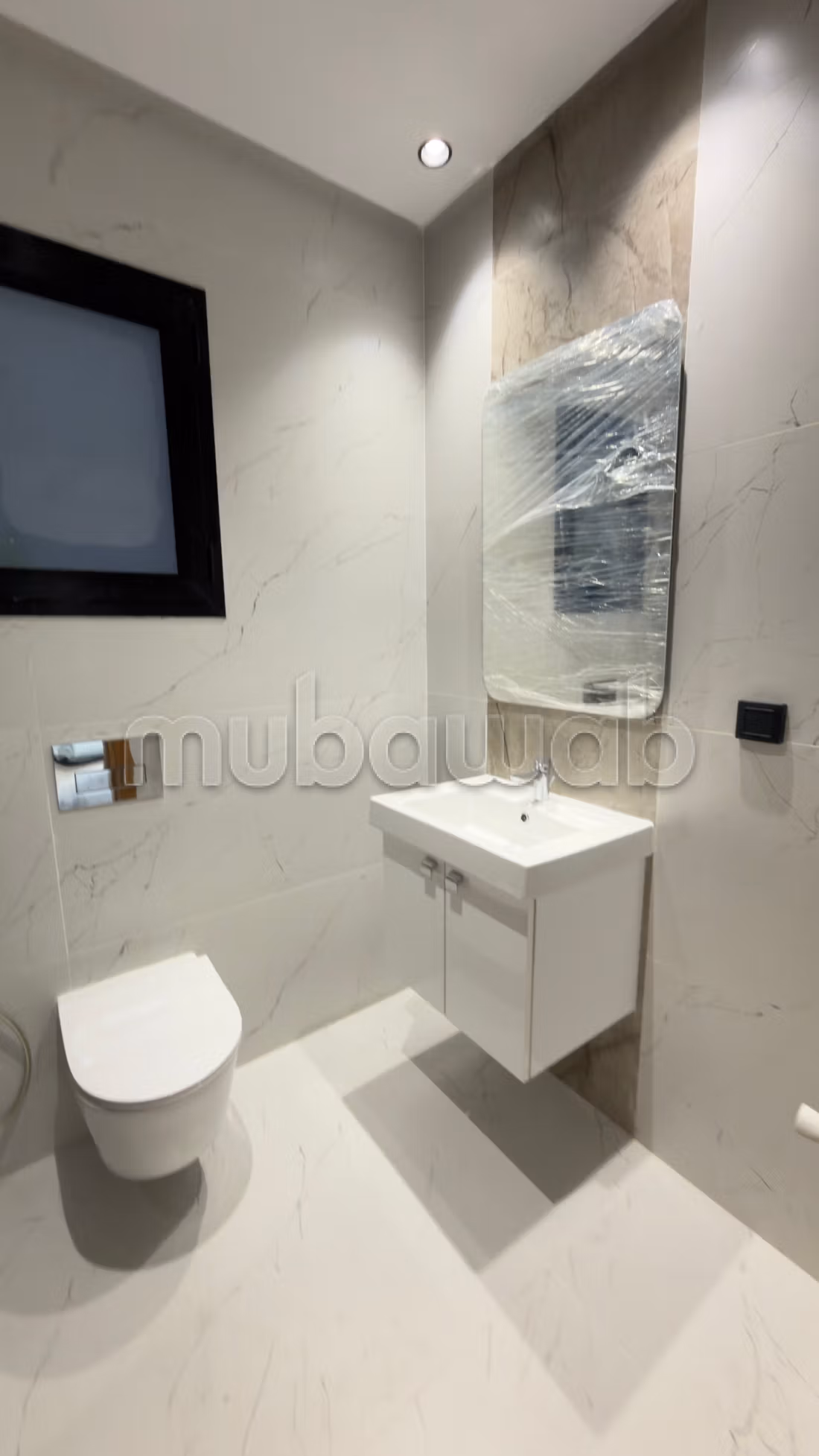Vendita di uno splendido appartamento a Aouina. Superficie totale 63 m². Doppi vetri, porta blindata