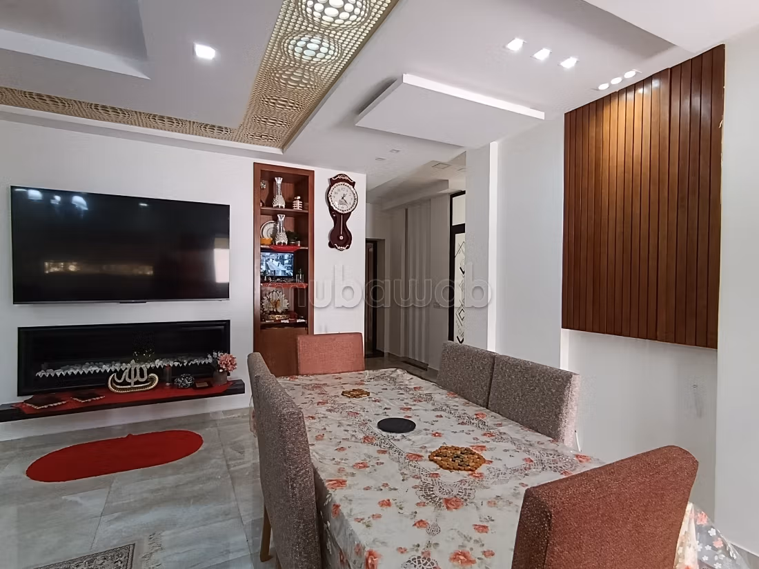 À Vendre Villa avec piscine à Kélibia, Cité Ksiba