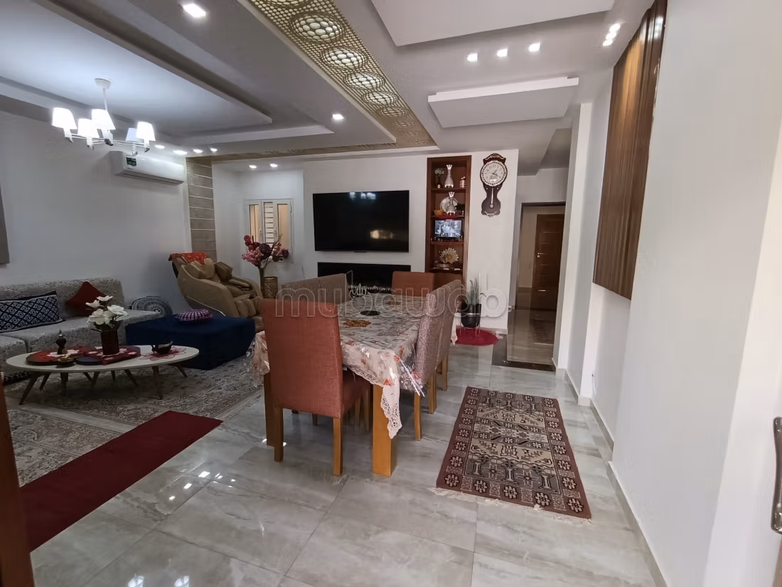 À Vendre Villa avec piscine à Kélibia, Cité Ksiba