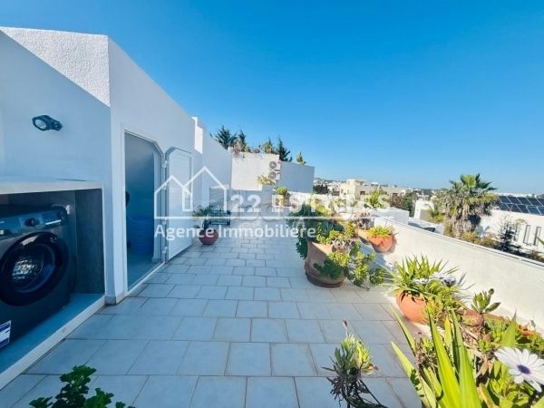 Etage de villa S3 meublé à la Marsa