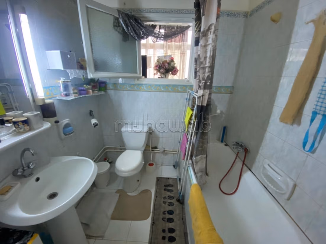 Fabulous apartment for sale in El Mourouj 3.3 rooms. Secured residence