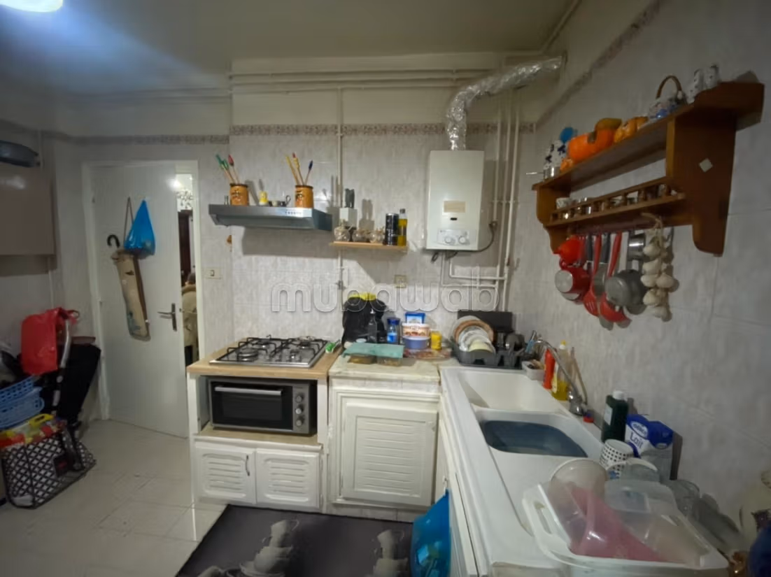 Fabulous apartment for sale in El Mourouj 3.3 rooms. Secured residence