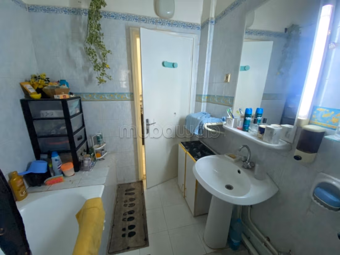 Fabulous apartment for sale in El Mourouj 3.3 rooms. Secured residence