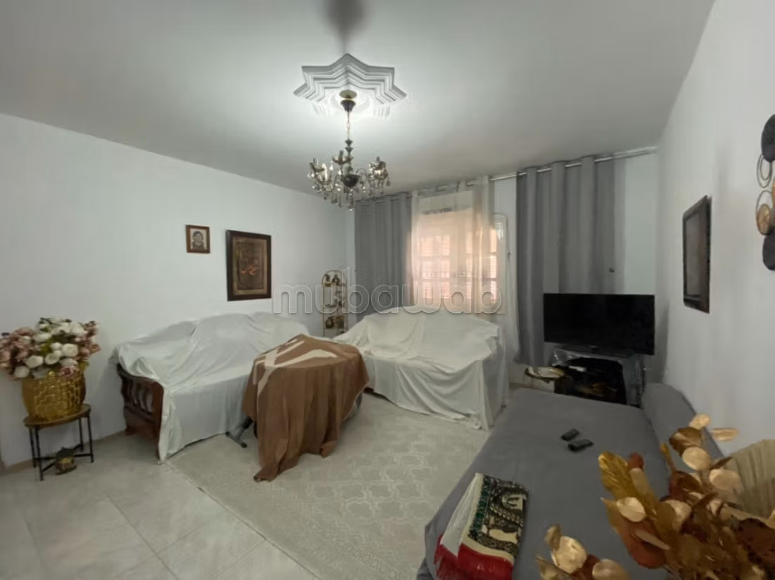 Fabulous apartment for sale in El Mourouj 3.3 rooms. Secured residence