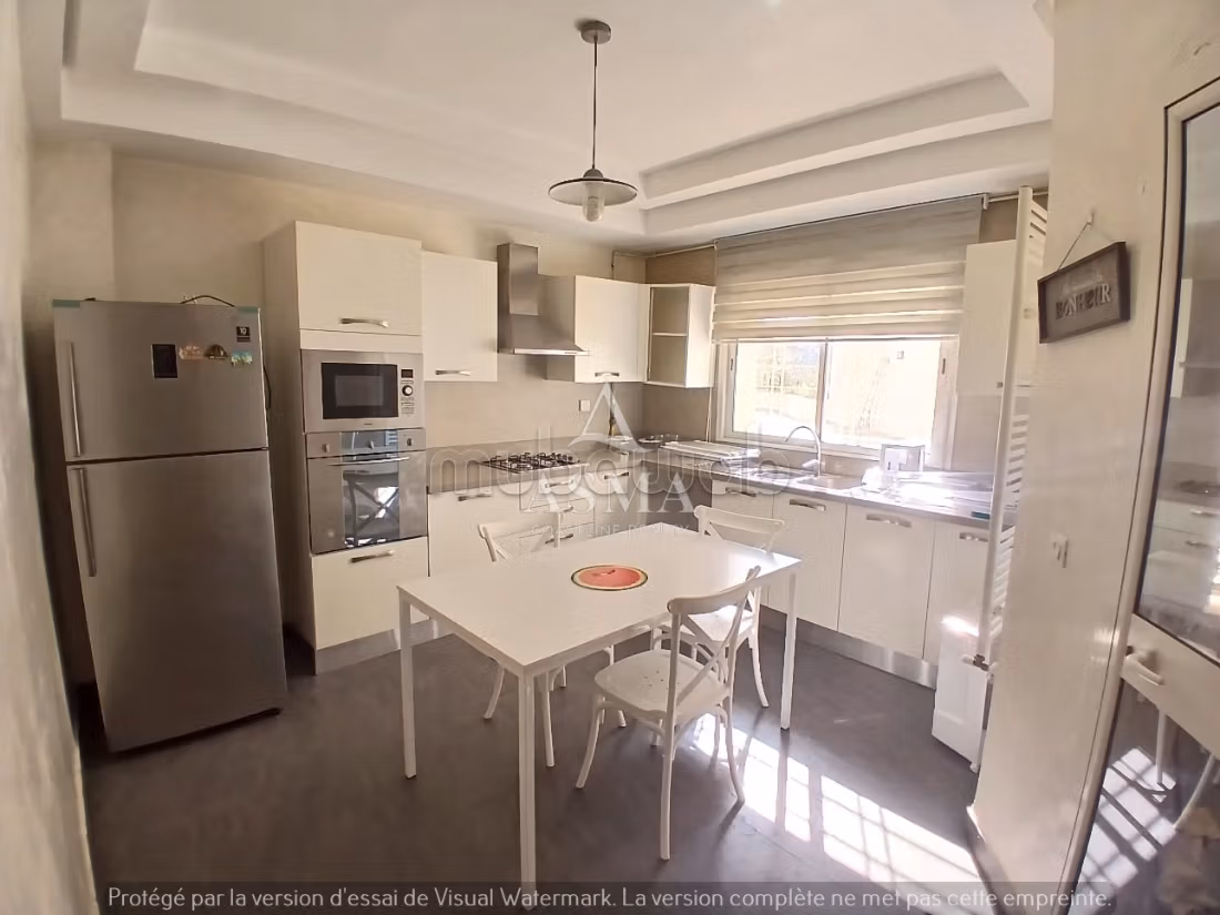 A louer un tres beau s4 au rdc