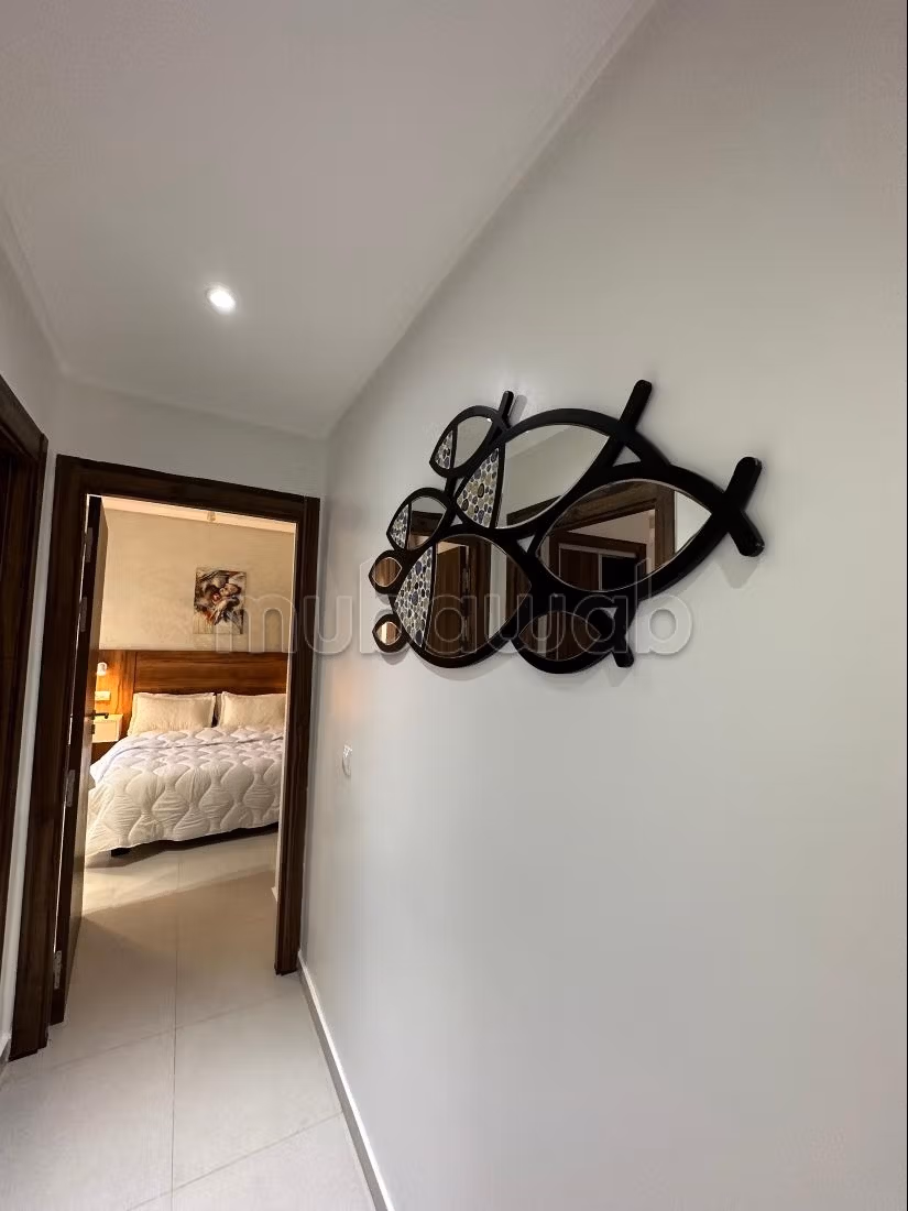 Splendido appartamento in affitto a Anza. 2 camere da letto. Salone marocchino e antenna parabolica