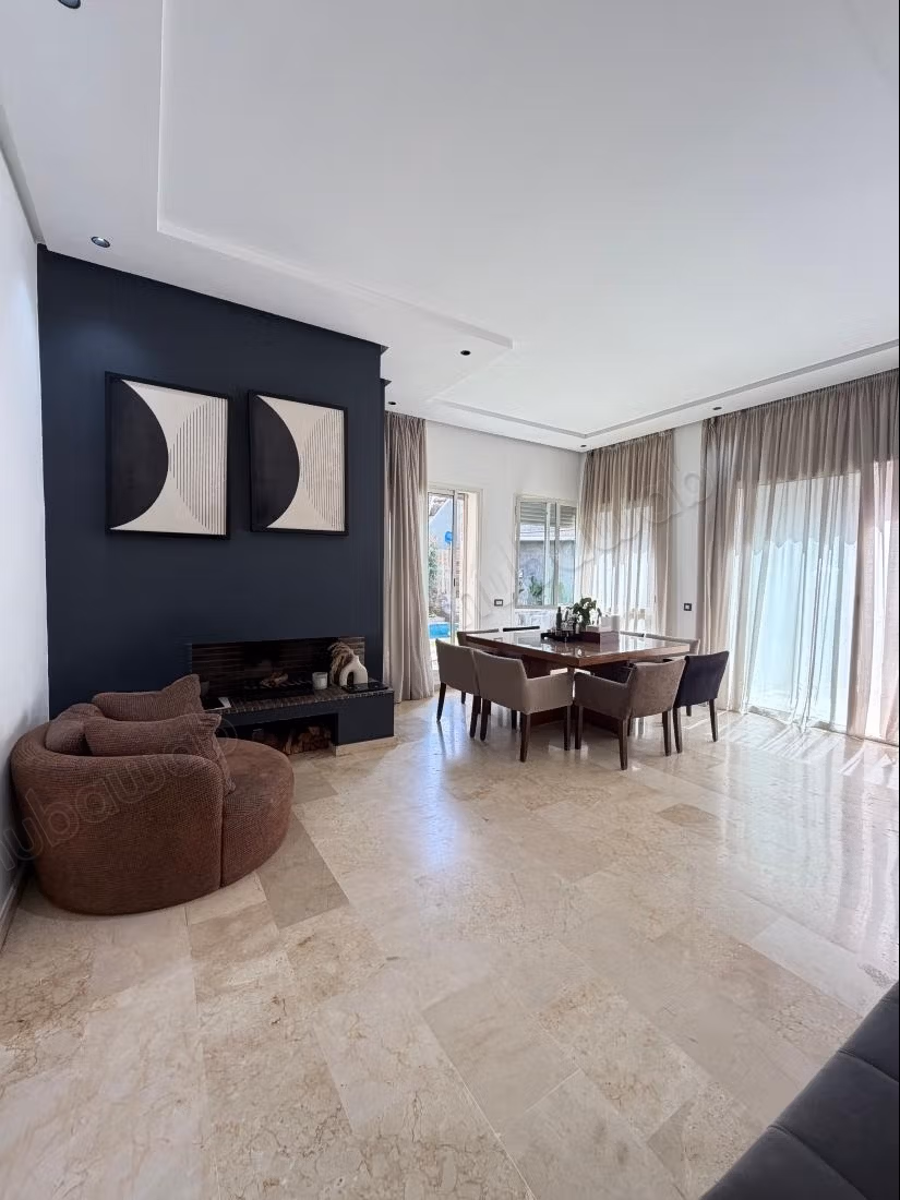 Villa à vendre 480 m² habitable avec piscine et jardin