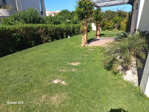 Location villa en residence fermée et sécurisée. Piscine dans la residence