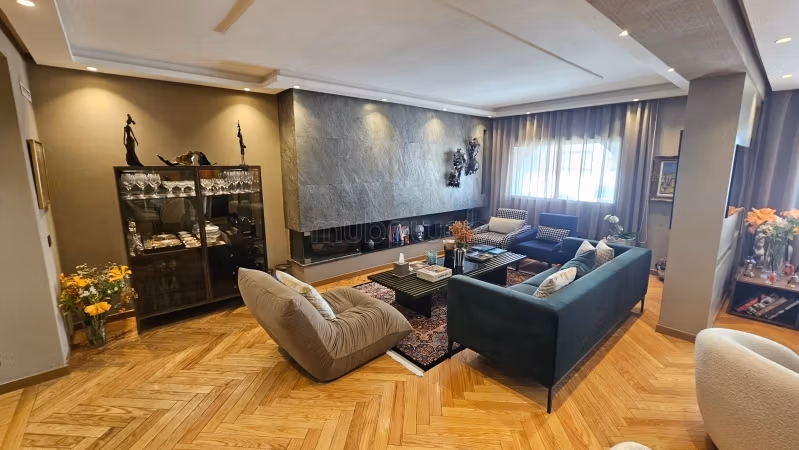 Appartement premium meublé 3CH 190 m2 à Racine