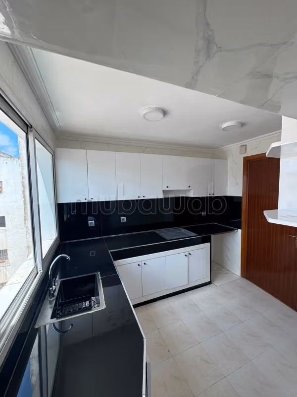 Bel appartamento in affitto a val france ville