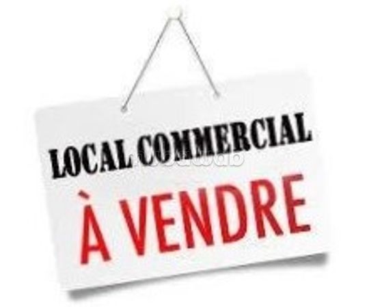 In vendita spazio commerciale di 50m², Le Kram
