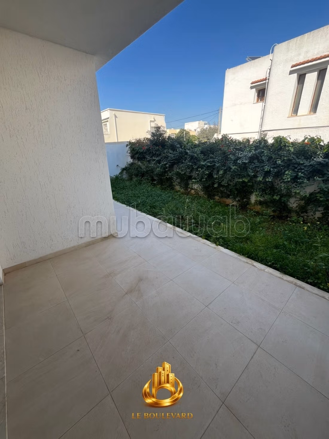 In Vendita Appartamento S2 Con Giardino a Soukra, Tunisi