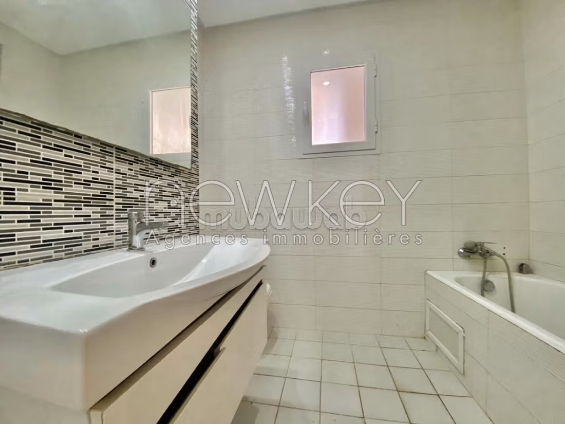 Appartement S3 à vendre aux Jardins de Carthage