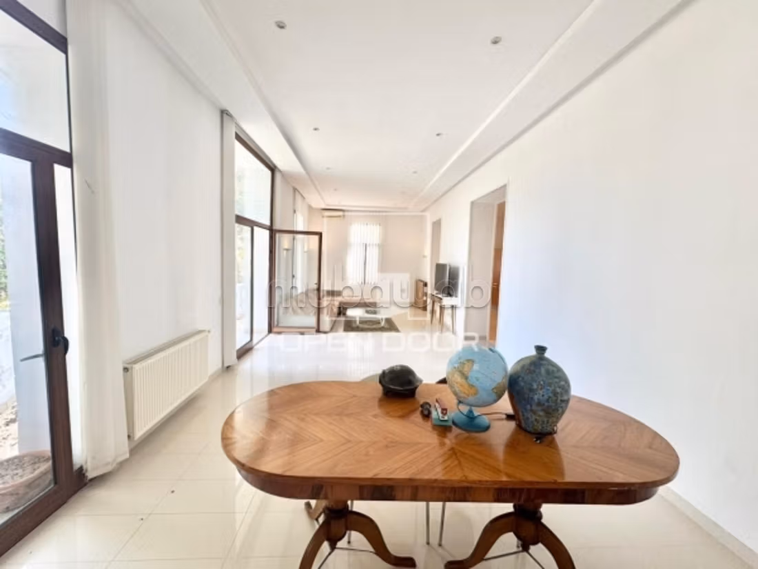 Superbo piano di villa con 3 suite e terrazza - P