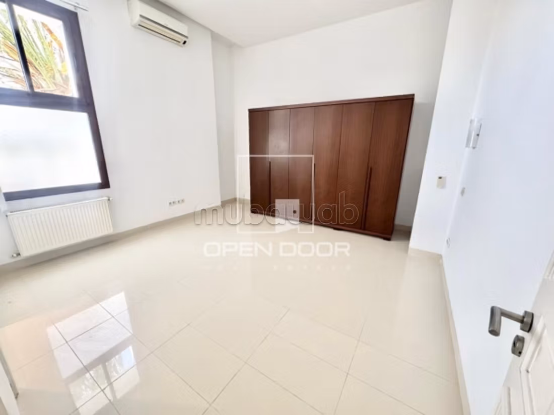 Superbo piano di villa con 3 suite e terrazza - P
