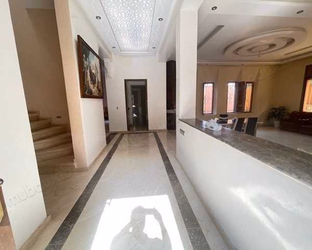 Villa à Louer de 385.0 m² à Marrakech, Targa