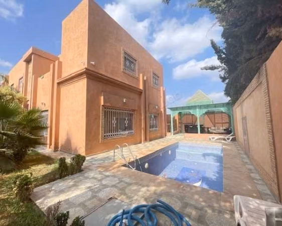 Villa in Affitto di 385.0 m² a Marrakech, Targa