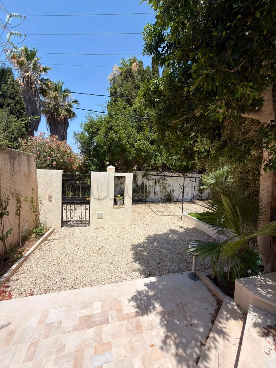 For rent a villa in La Soukra
