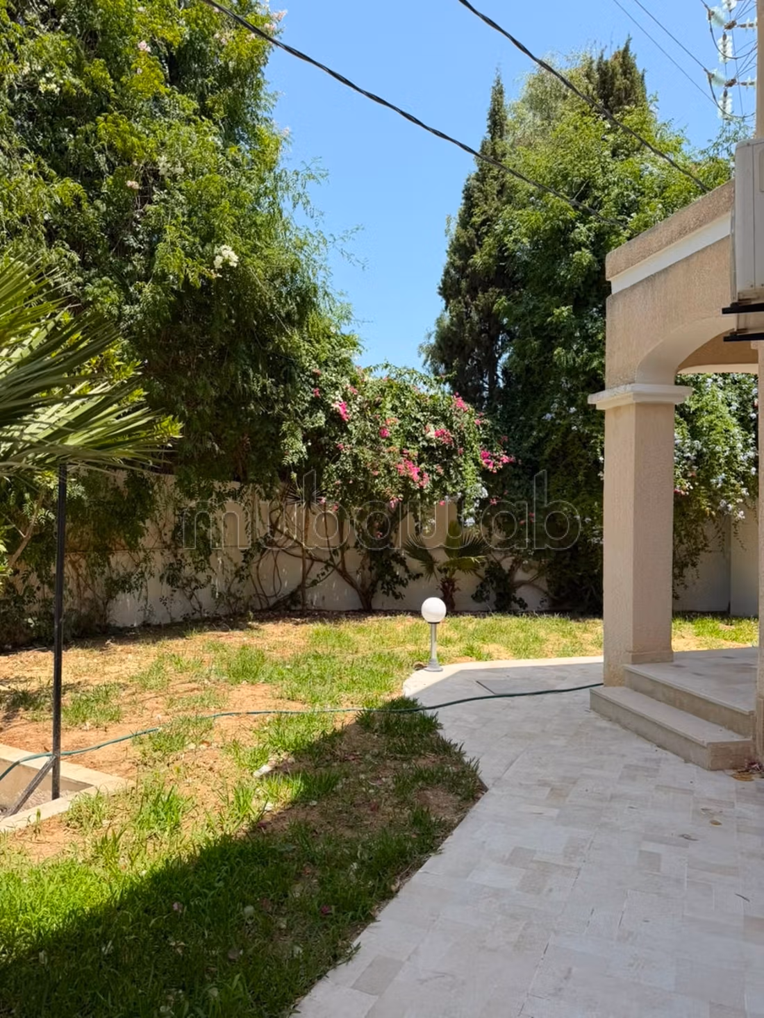 For rent a villa in La Soukra