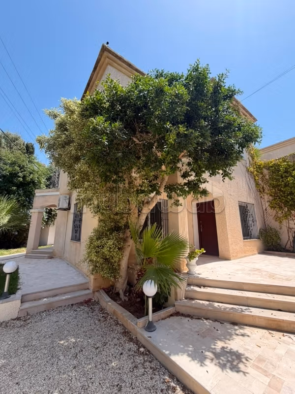 In affitto una villa a La Soukra