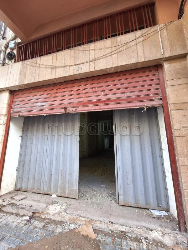 Commercial space of 179m² for sale