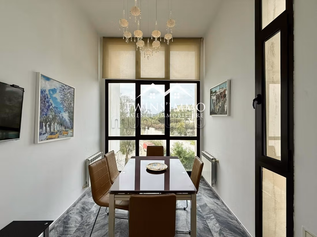 Triplex arredato, con piscina a Gammarth