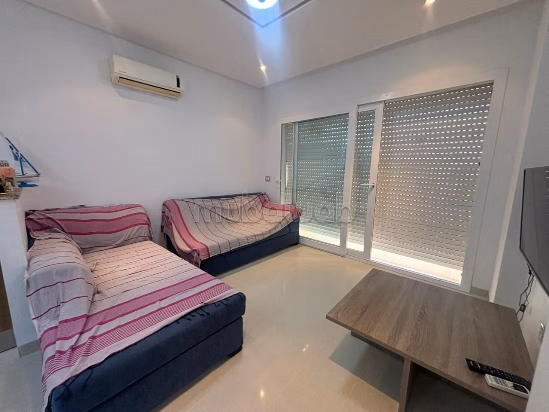 For Sale: S2 Apartment – Foot in the water