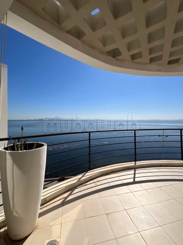 A louer un appartement S2 Meublé Vue sur Lac