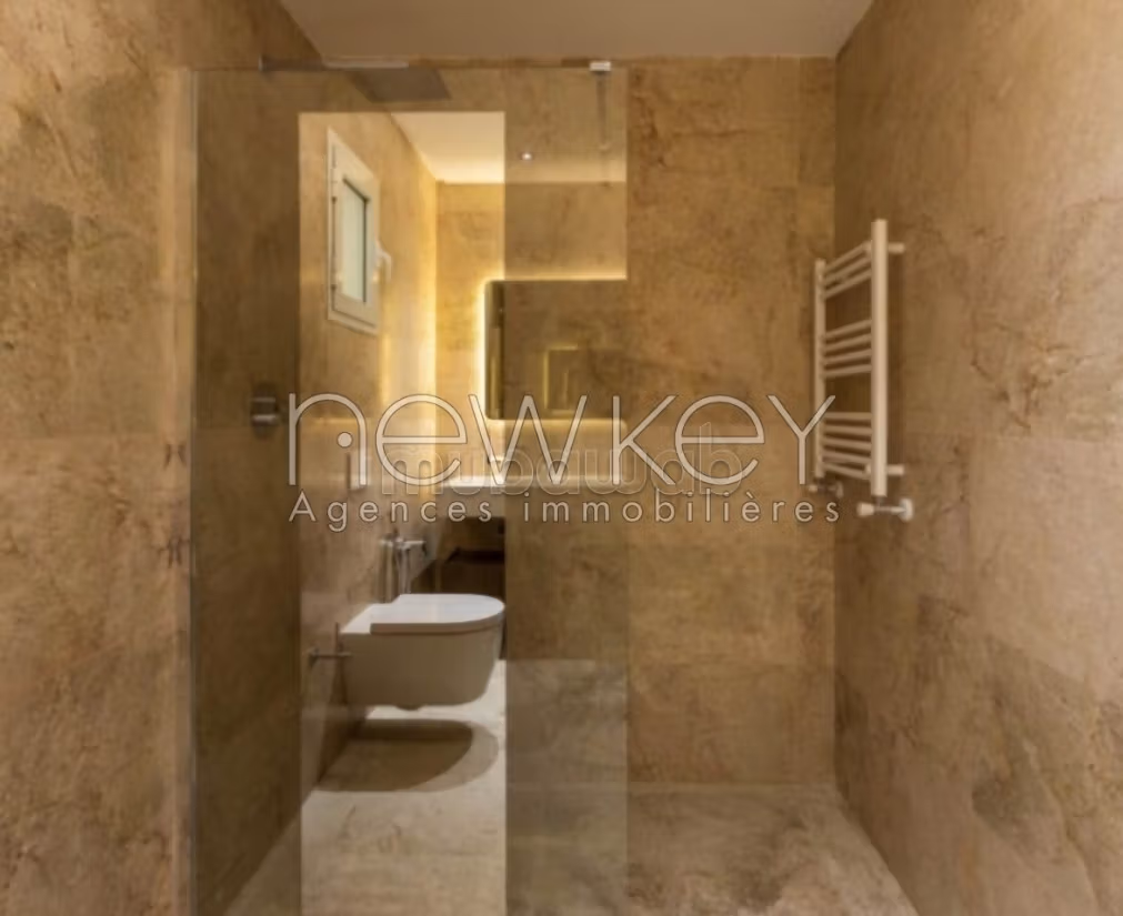 Un Duplex di alta classe a La Soukra